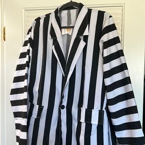 Men’s Beetlejuice Costume 🪲